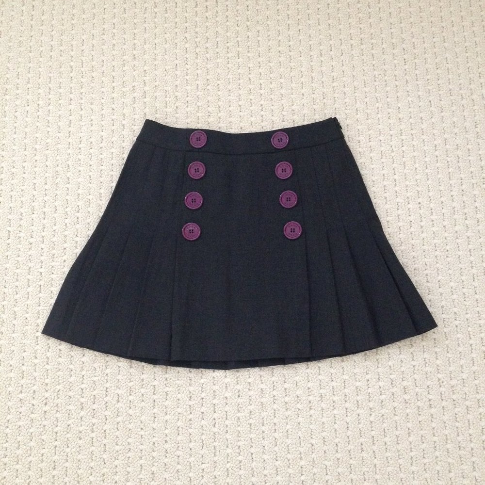 Bebe pleated A-line mini skirt in dark gray